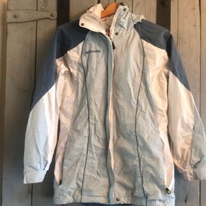 Columbia interchange coat hood pockets